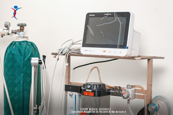 CHIRURGIE DE HERNIE UNILATERALE